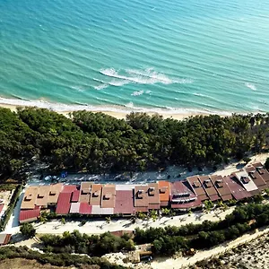 Eraclea Minoa Village Tatil parkı