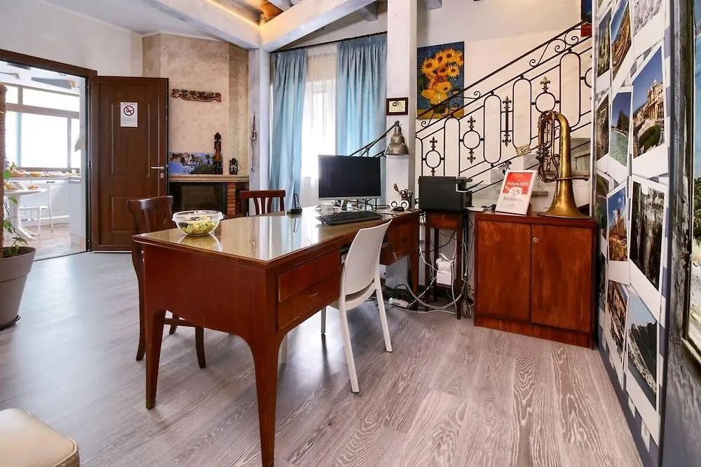 チーニジ クネシアス B＆B Bed & Breakfast