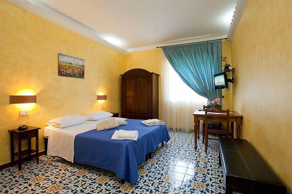チーニジ クネシアス B＆B Bed & Breakfast